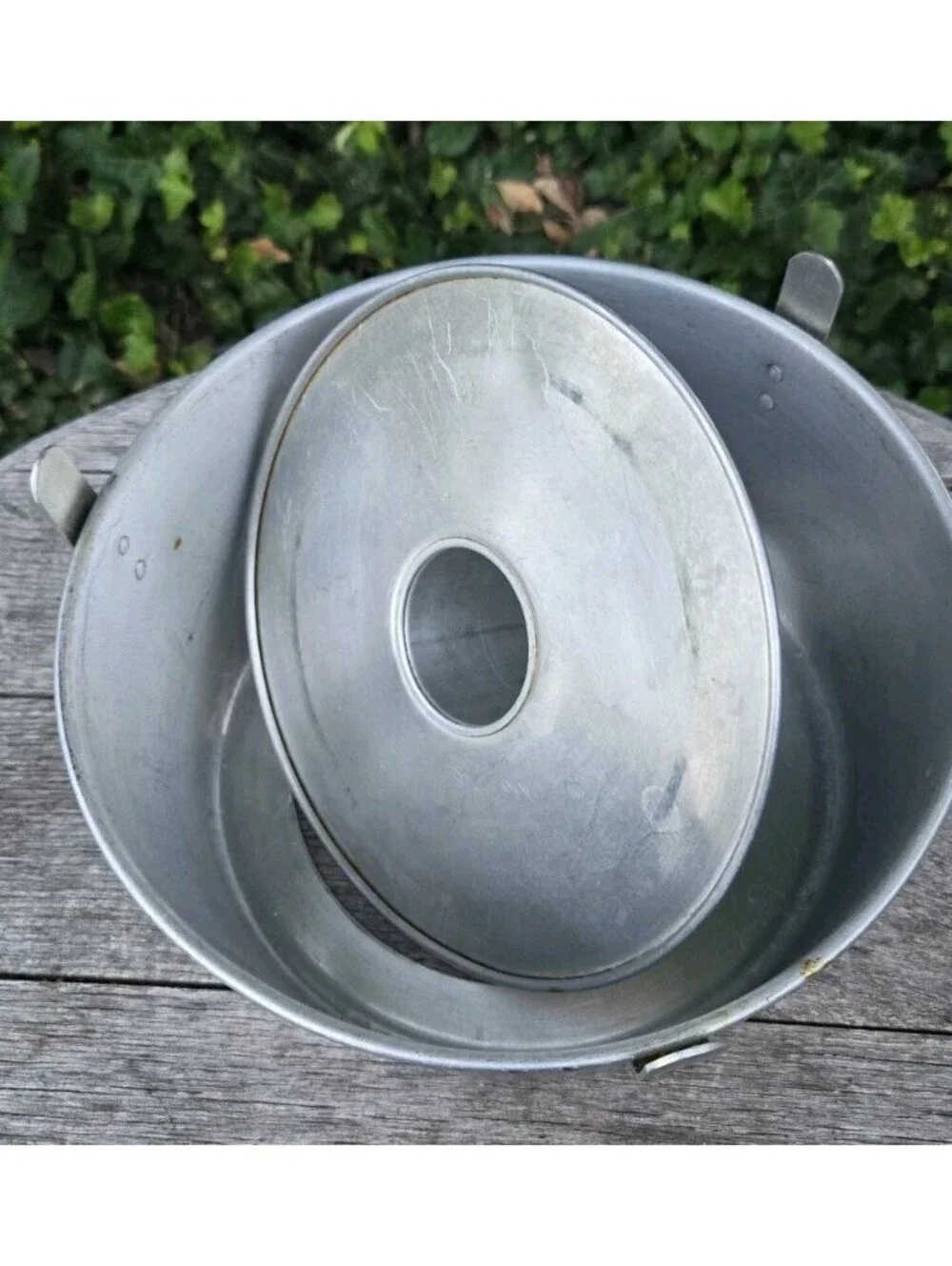 Vintage Aluminum 2 Piece 10
